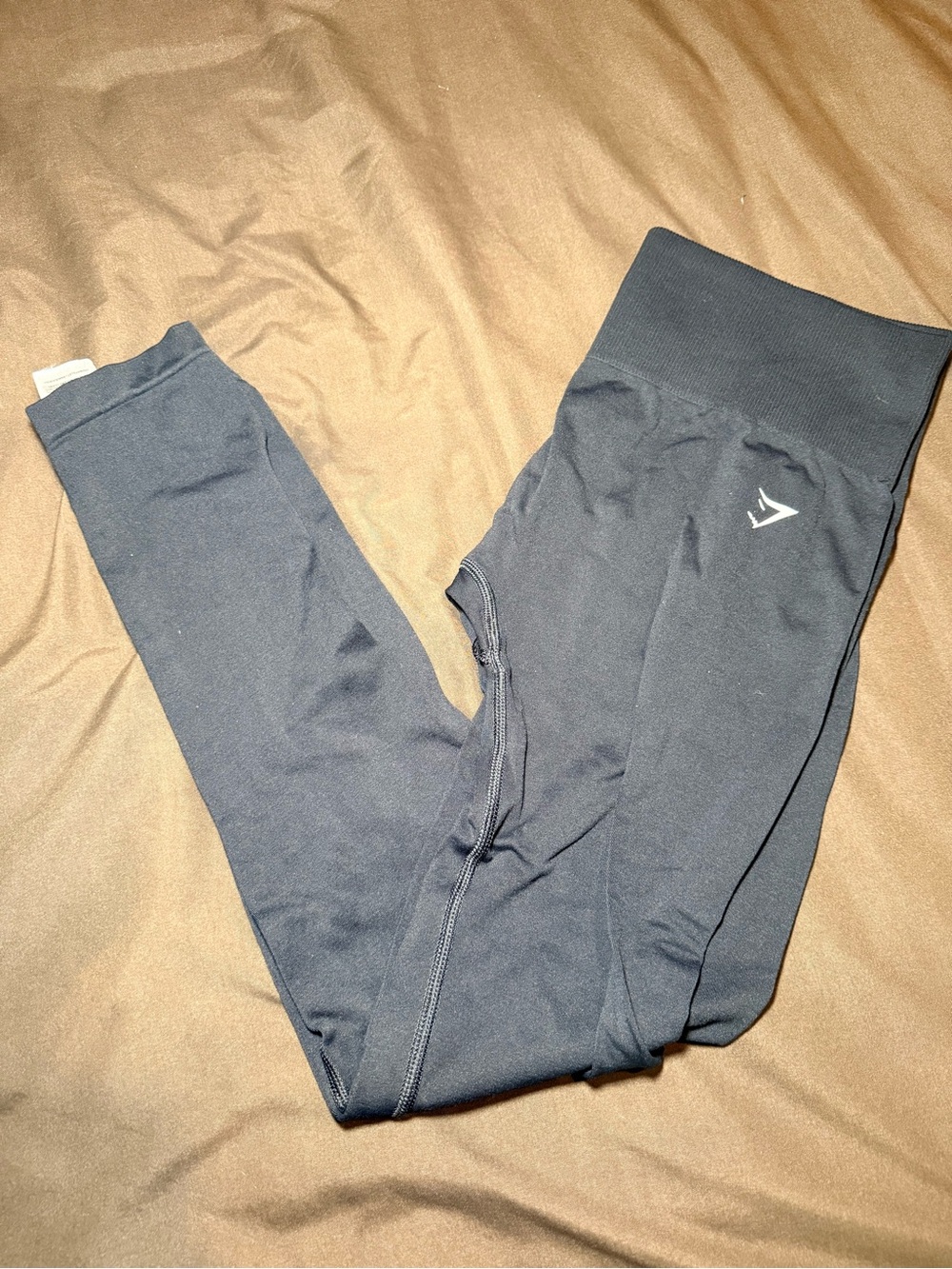 Gymshark Black High-Waist Workout Leggings with Subtle Logo